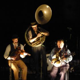 David Hilton - Trio Mendous Folk
